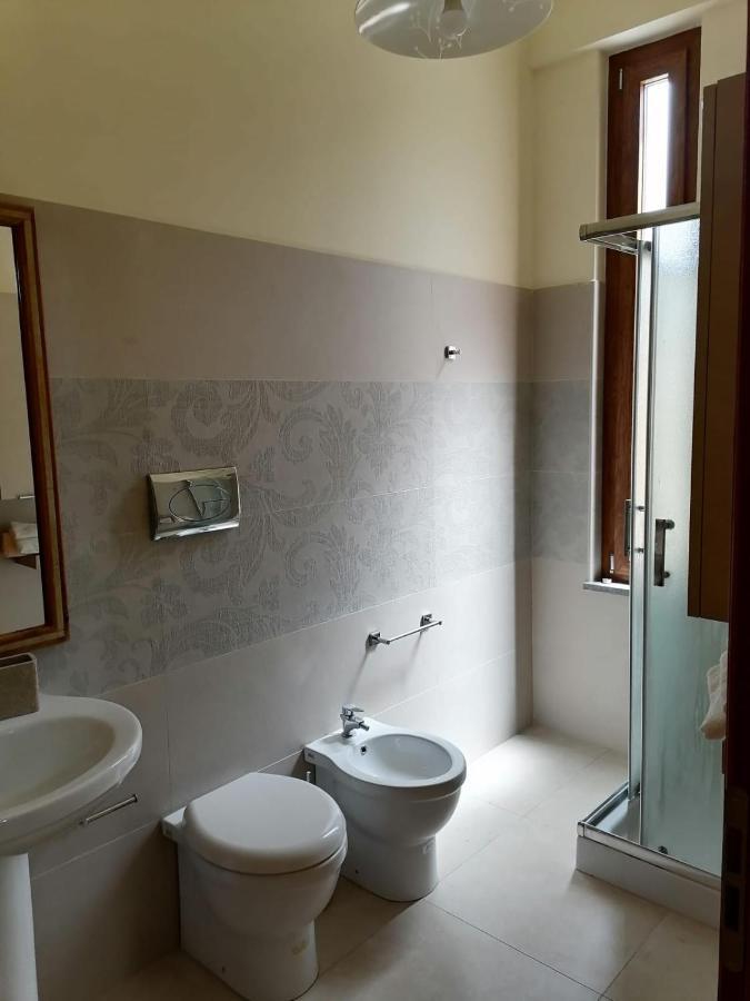 Al Tempio Della Pace Hotel Carini Eksteriør billede